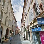 Le Beau 25 Republique