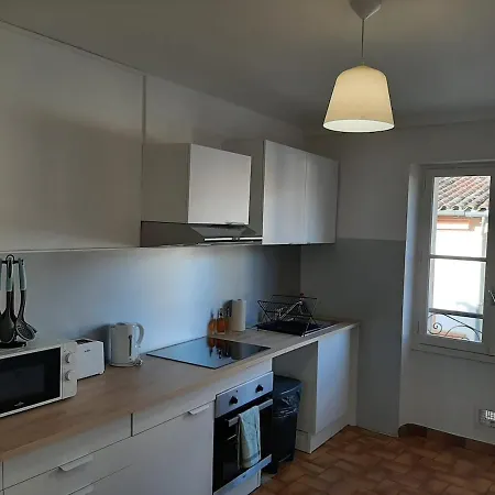 Le Beau 25 République * Montauban