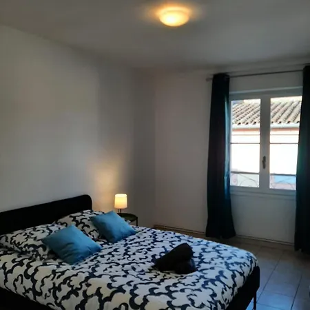 Le Beau 25 Republique Apartamento Montauban